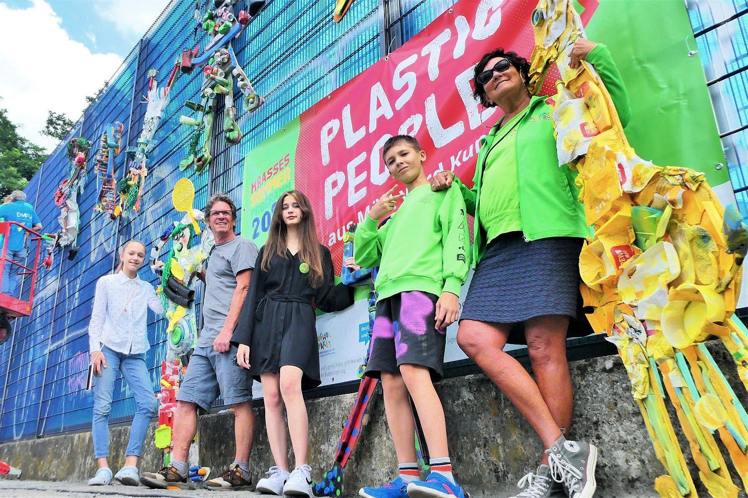 Düsseldorf: “Plastic People” urge better handling of plastic waste – Ddorf-Aktuell